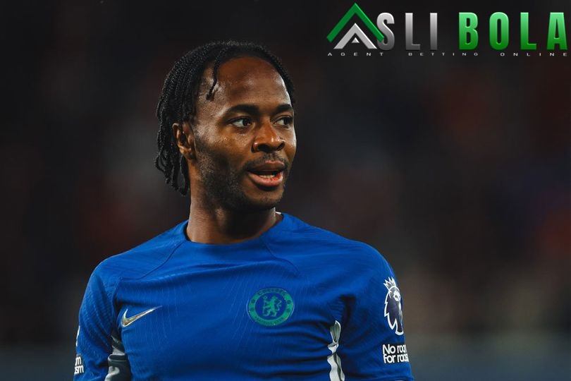 Soal Raheem Sterling, Mikel Arteta Pilih Tutup Mulut