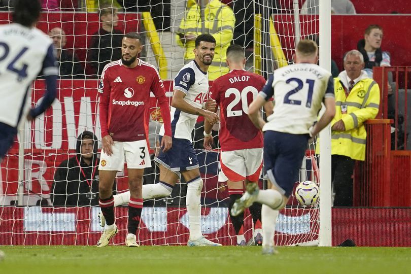 Mau MU Bangkit, Erik Ten Hag Diminta Contek Gaya Bermain Tottenham