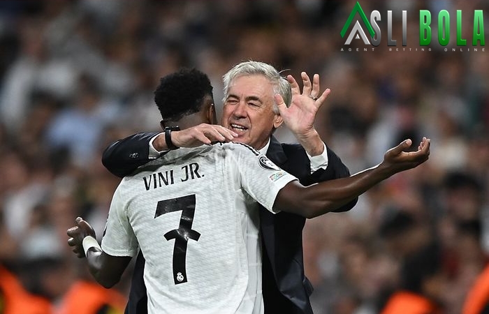 Demi Ambil Alih Puncak Klasemen, Carlo Ancelotti Sebut Real Madrid Siap Bekuk Valencia