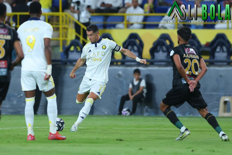 Cristiano Ronaldo Tutup Babak di Al Nassr, Mau Pindah ke Mana?