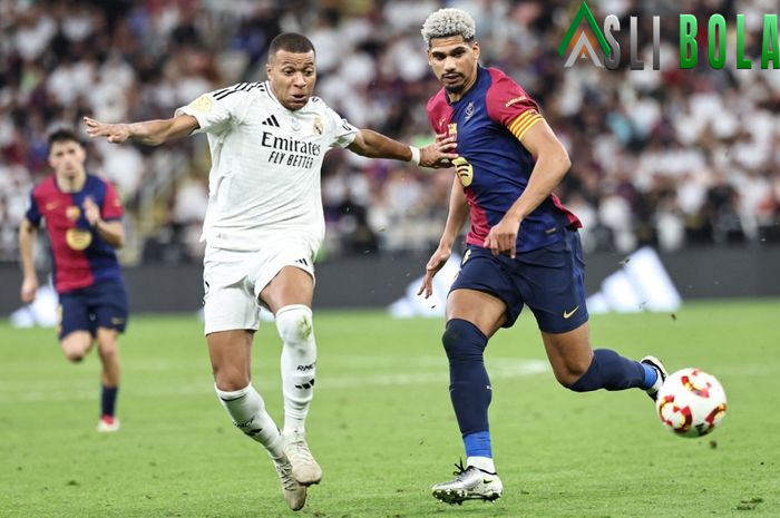 Bintang Barcelona Ultimatum Hansi Flick karena Satu Tuntutan, Apa Itu?