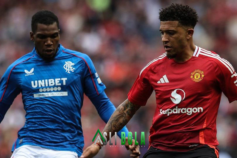Juventus Naikkan Tawaran untuk Jadon Sancho, Bakal Diterima Gak Nih, MU?