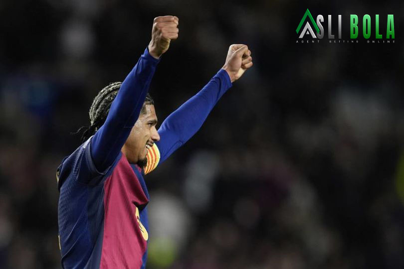 Ketika Bintang Barcelona Ini Menolak Manchester United (Lagi)