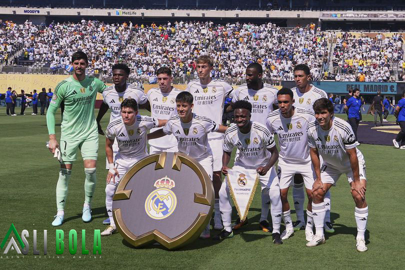 Prediksi Starting XI Real Madrid vs PSG di Piala Dunia Antarklub 2025: Hujisen Absen, Mbappe Starter?