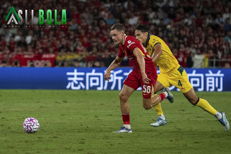 Empat Gol, Banyak Cerita: Menilik Performa Pemain AC Milan Saat Libas Liverpool 4-2