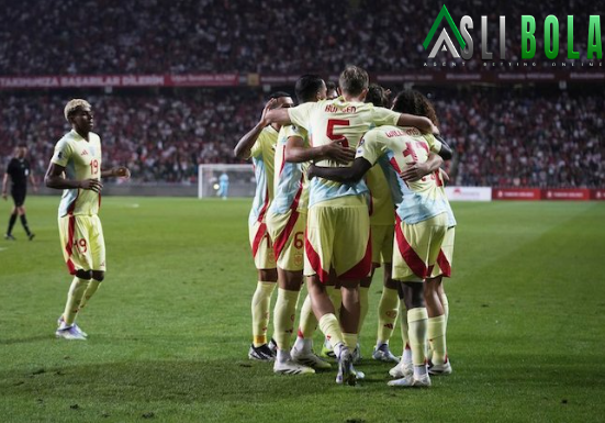 Hasil Turki vs Spanyol: Mikel Merino On Fire, La Furia Roja Pesta Gol Setengah Lusin