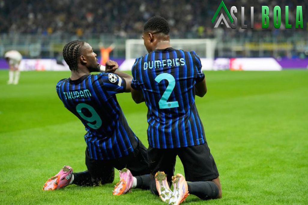 Menang Besar Lawan Slavia Praha, Cristian Chivu Acungi Jempol Performa Inter Milan!