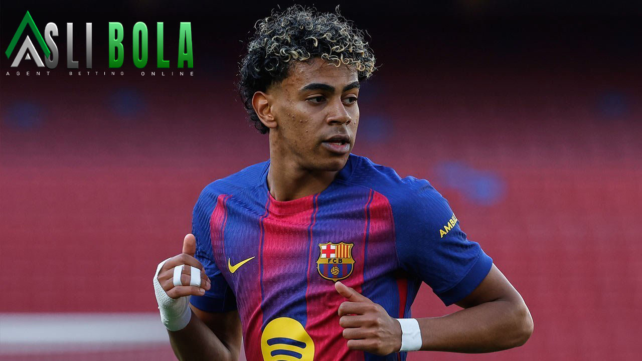 Marah-Marah Saat Diganti, Lamine Yamal Malah Dapat Pujian dari Hansi Flick